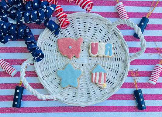 ICED PAWTRIOTIC TREATS