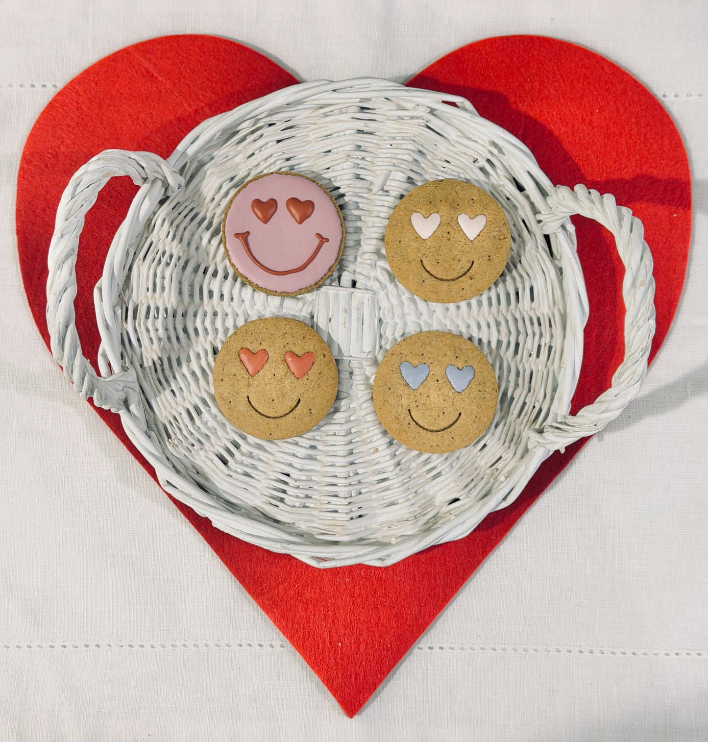 EXCLUSIVE ICED LOVE BITES PACKAGING