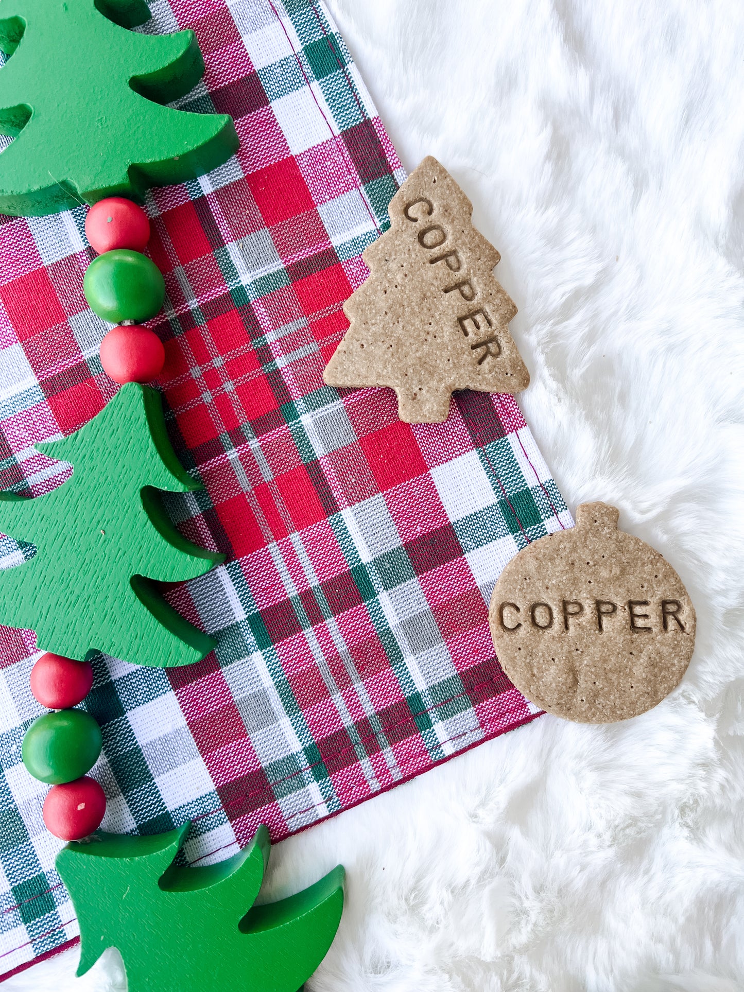 CUSTOM CHRISTMAS TREATS