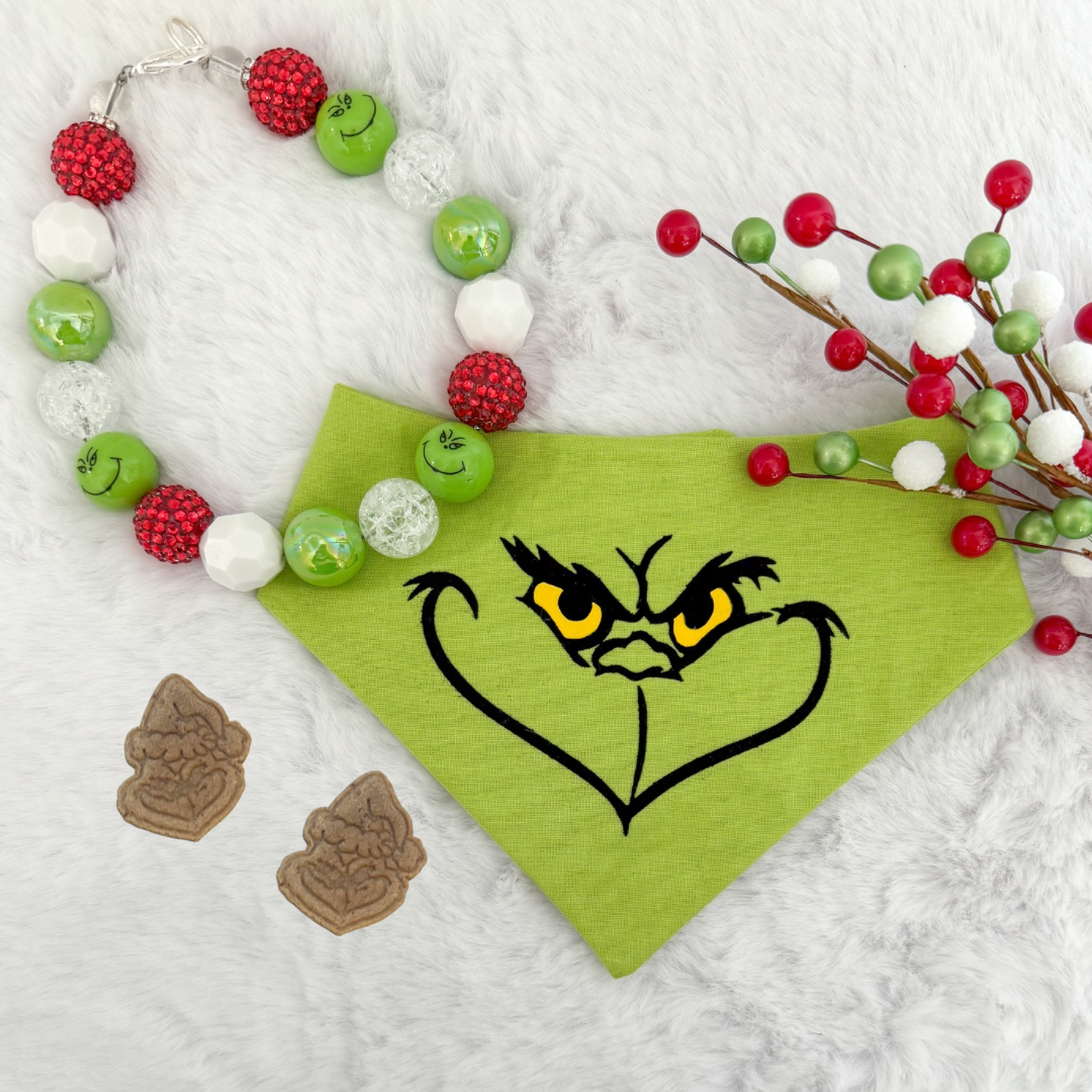 GRINCH TREAT, BANDANA, NECKLACE, BUNDLE